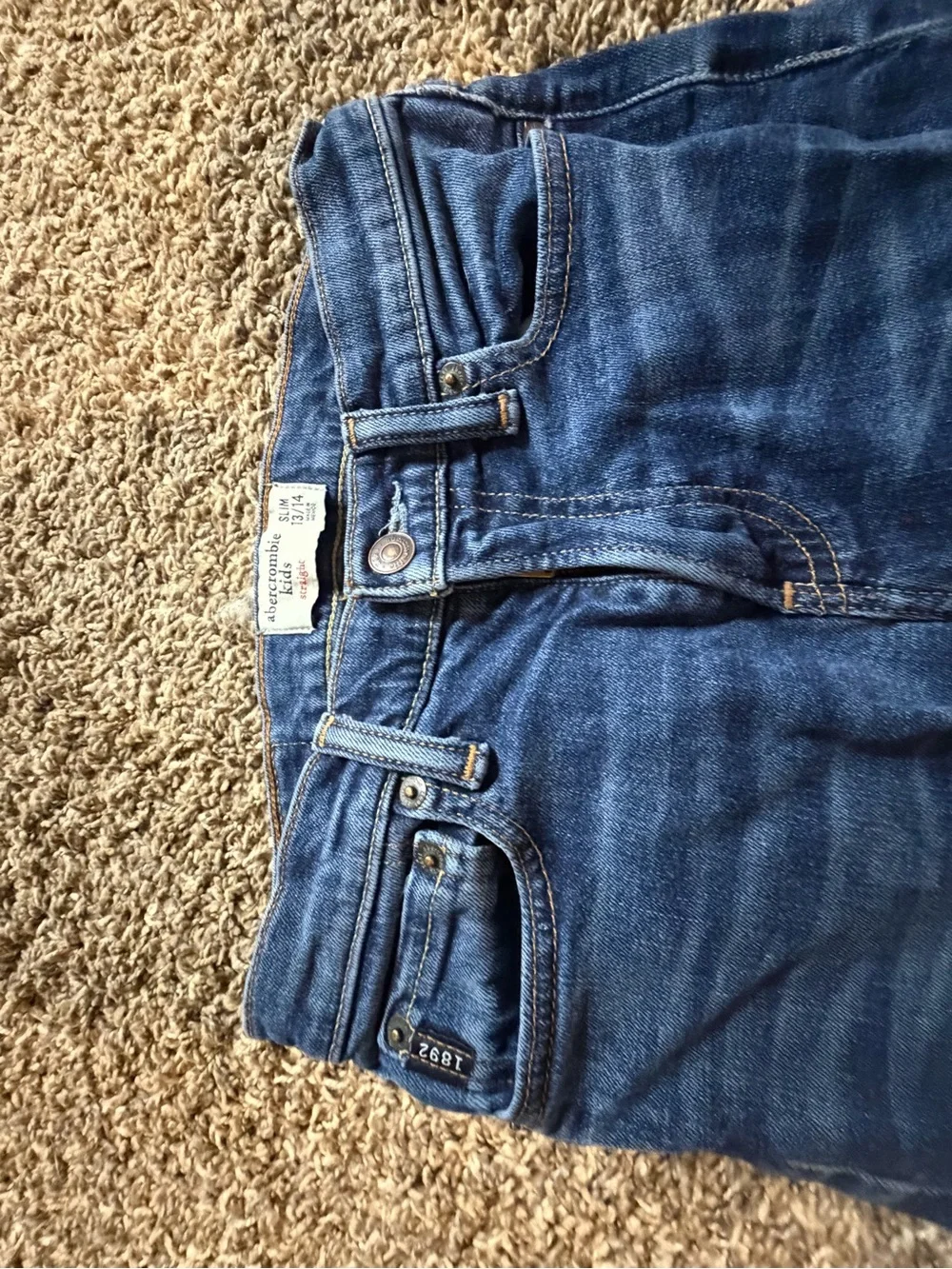 abercrombie kids dark blue skinny jeans with light wash